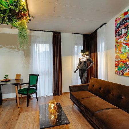 Centro Accommodation クルージュ＝ナポカ エクステリア 写真