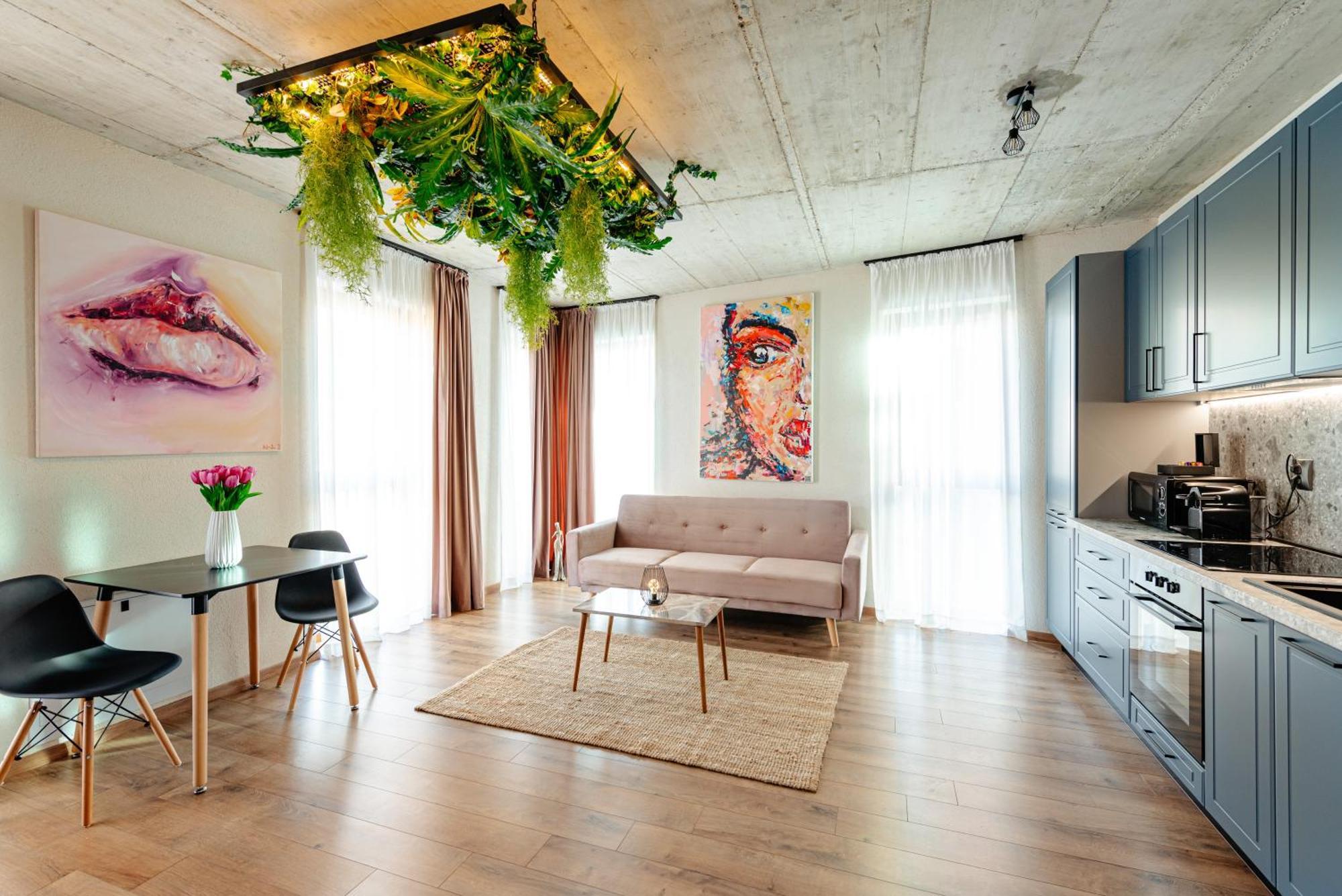 Centro Accommodation クルージュ＝ナポカ エクステリア 写真
